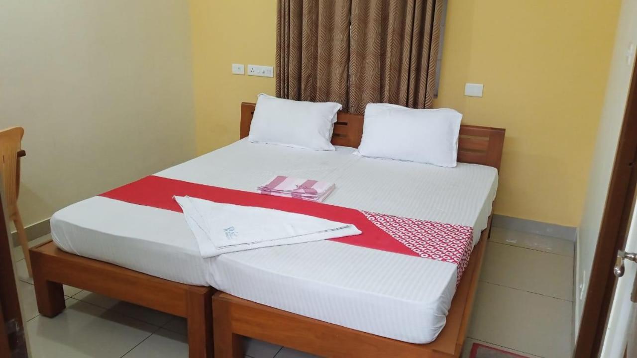 Sethu Residency Hotel Dindigul Bagian luar foto